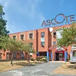 The Originals City, Ascotel, Lille Est Grand Stade 3* 阿斯克新城