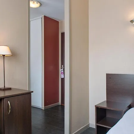 The Originals City, Ascotel, Lille Est Grand Stade Вильнёв-д'Аск