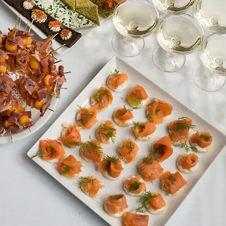 The Originals City, Ascotel, Lille Est Grand Stade Вильнёв-д'Аск