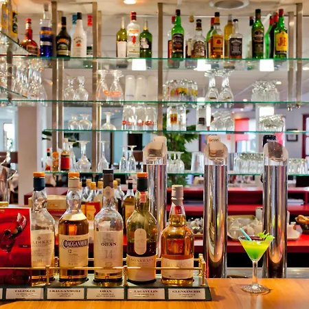 The Originals City, Ascotel, Lille Est Grand Stade Отель 3*