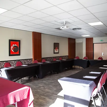 Hotel The Originals City, Ascotel, Lille Est Grand Stade