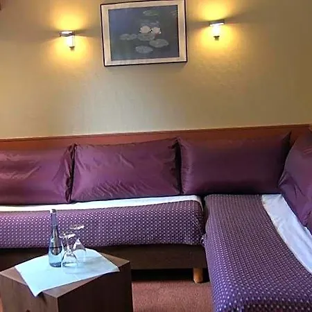 Otel The Originals City, Ascotel, Lille Est Grand Stade Villeneuve-d'Ascq