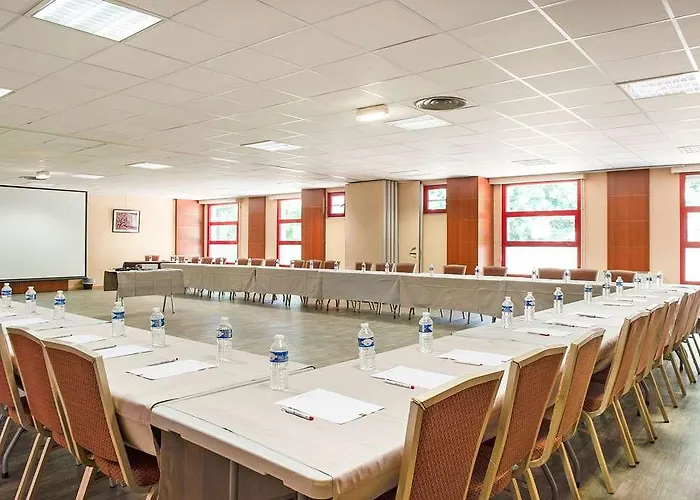 酒店 The Originals City, Ascotel, Lille Est Grand Stade