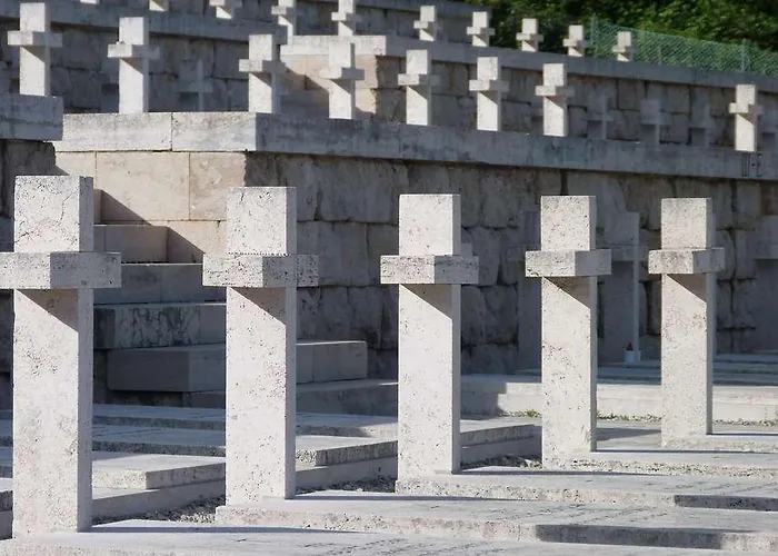 酒店 The Originals City, Ascotel, Lille Est Grand Stade 阿斯克新城