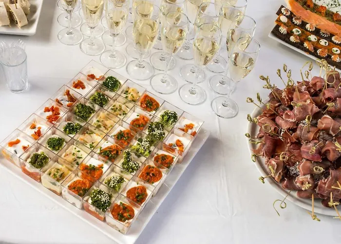 The Originals City, Ascotel, Lille Est Grand Stade 酒店 3*