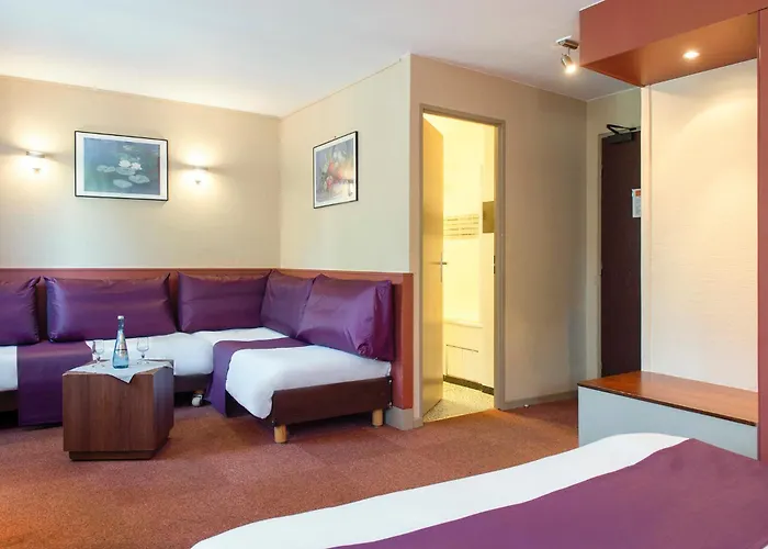 The Originals City, Ascotel, Lille Est Grand Stade 酒店 3*