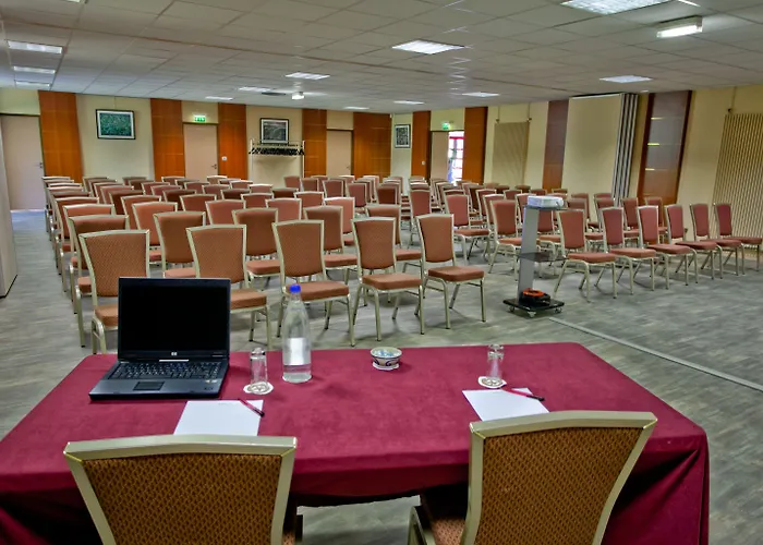 The Originals City, Ascotel, Lille Est Grand Stade 酒店