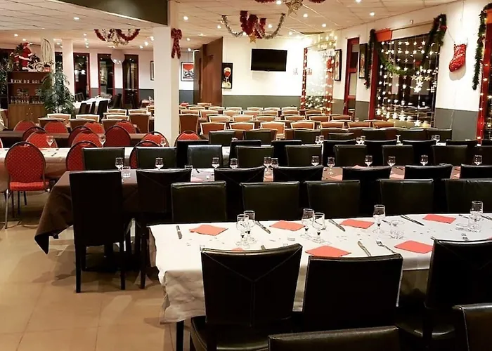 The Originals City, Ascotel, Lille Est Grand Stade 3* 阿斯克新城