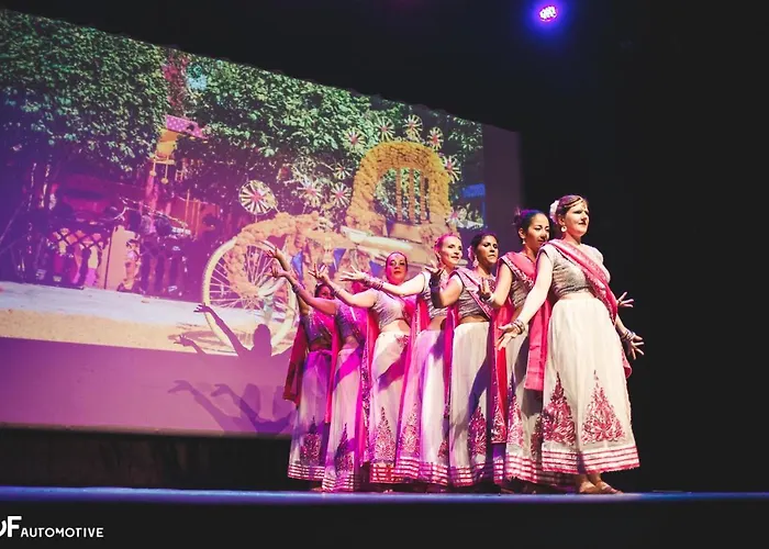 The Originals City, Ascotel, Lille Est Grand Stade 3*